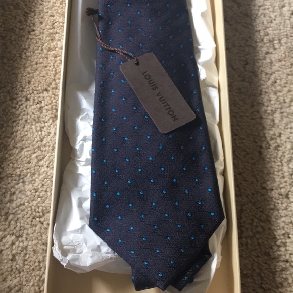 Louis Vuitton Other - Louis Vuitton tie